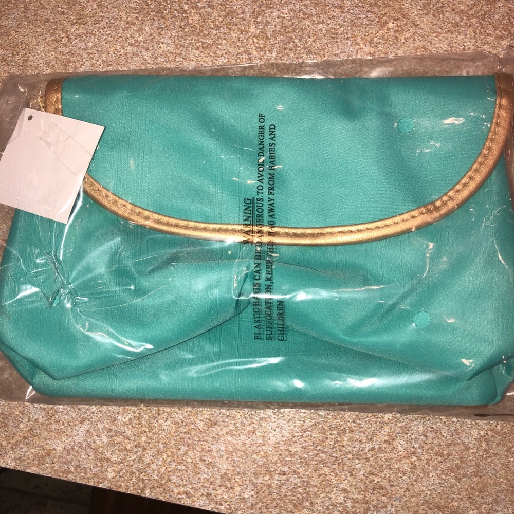Makeup travel bag